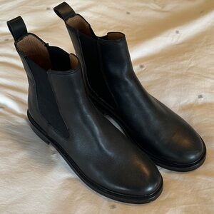 Madewell Black Leather Chelsea Boots